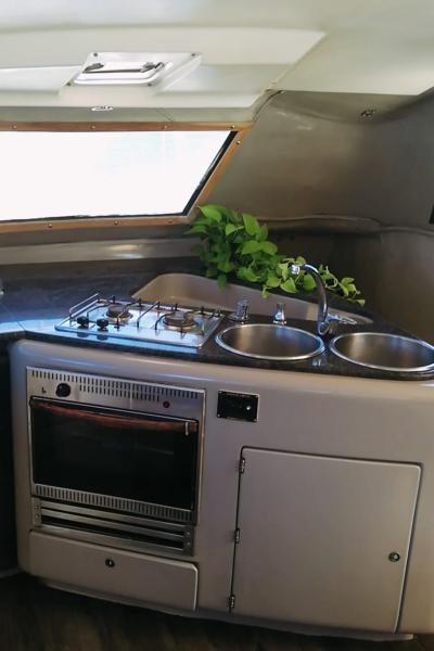 925 Kitchen