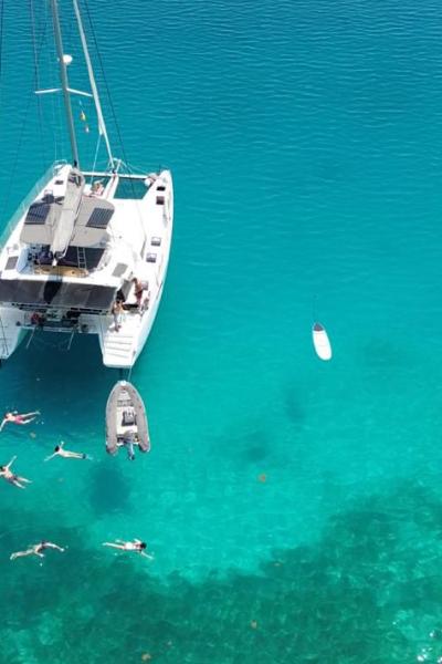 1571 Lagoon 52M