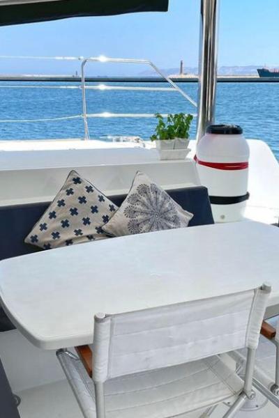 1736 Lagoon 52M outside